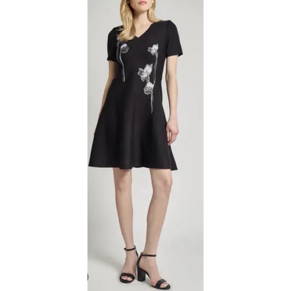 NWT Misook Knit Fit Flare Dress BlackFloral Embroider Quiet Luxury Minimalist XL